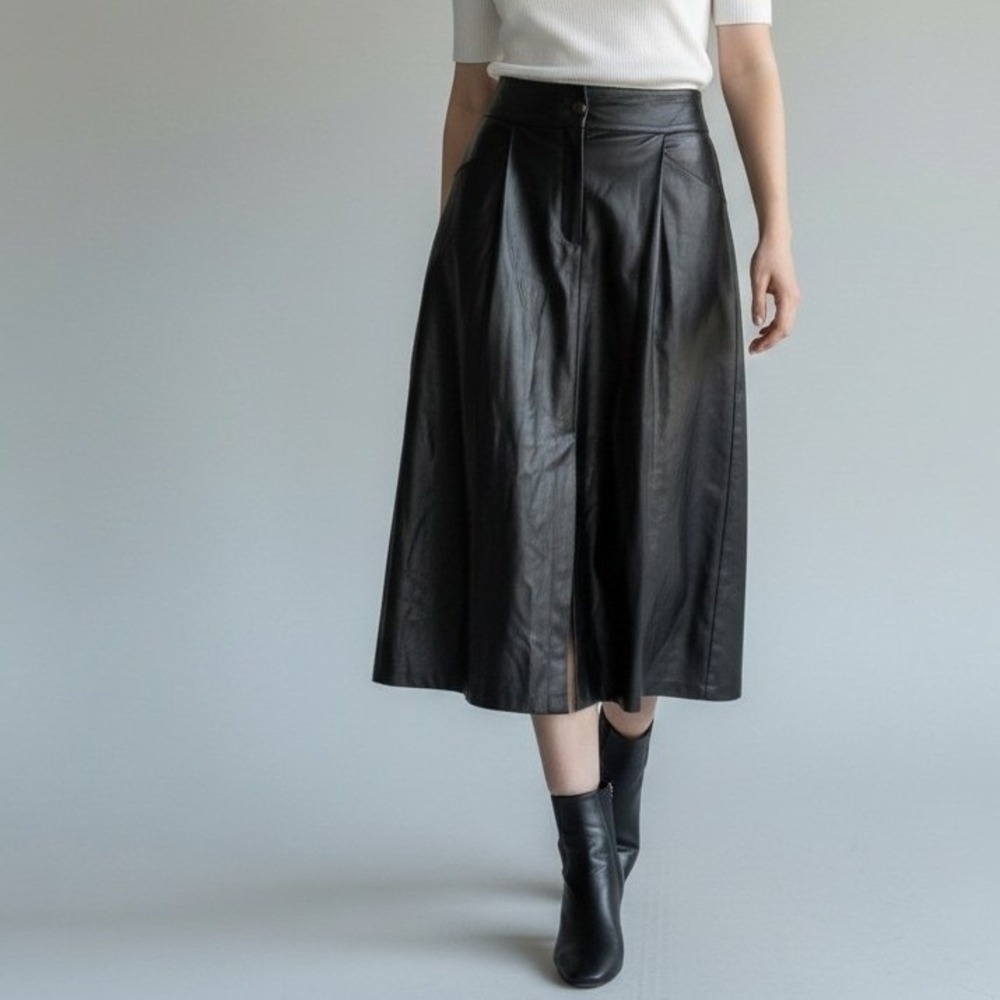 Tahari Vintage Black Faux Leather Midi Full Skirt Pleated Pockets Womens Size 12